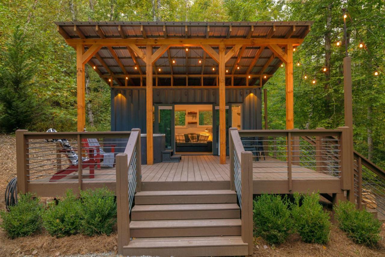 The Container At Camp Toccoa Hotel Blue Ridge Exterior photo